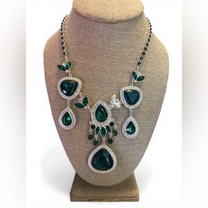 SAQ Green Gemstone Necklace and Earring Set